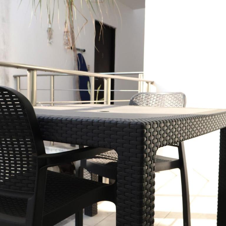 Hermoso departamento en la Avenida Colosio - One-Bedroom Apartment - 17