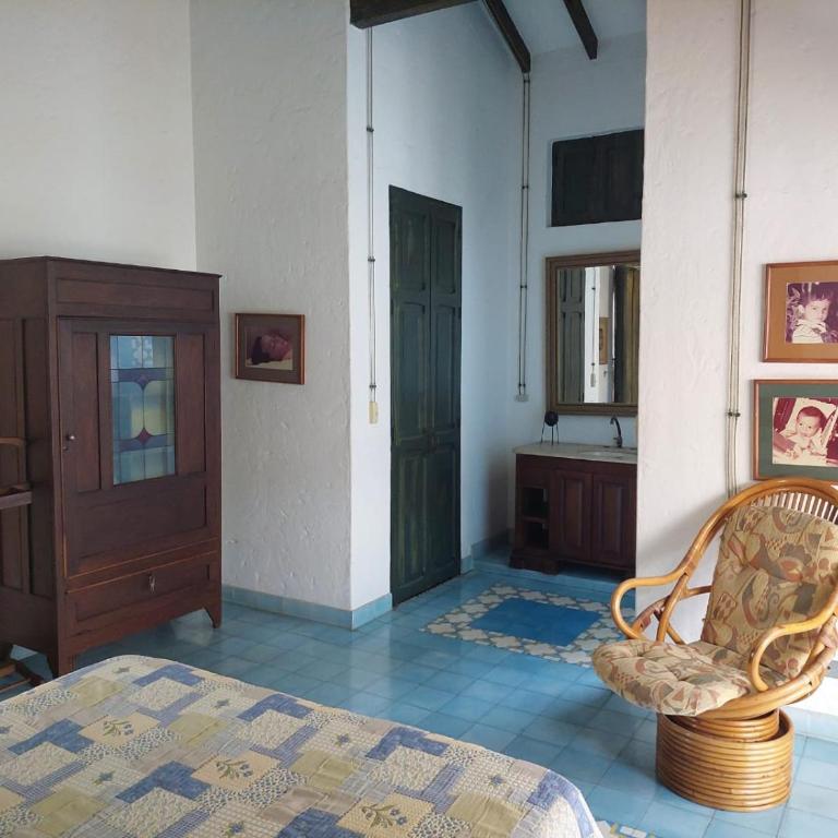 Espectacular Casa en Cauca viejo con piscina, jacuzzi y turco - Four-Bedroom House - 49