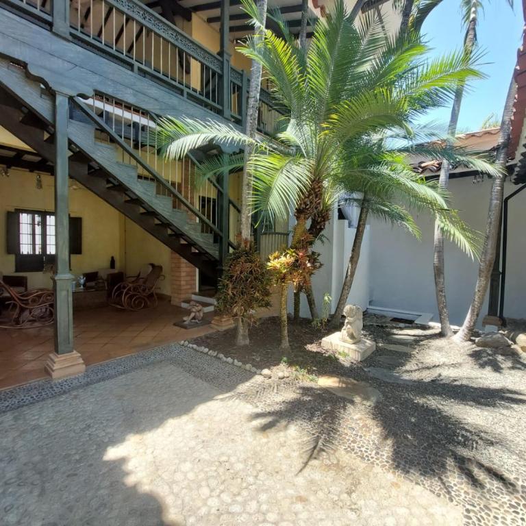 Espectacular Casa en Cauca viejo con piscina, jacuzzi y turco - Four-Bedroom House - 18