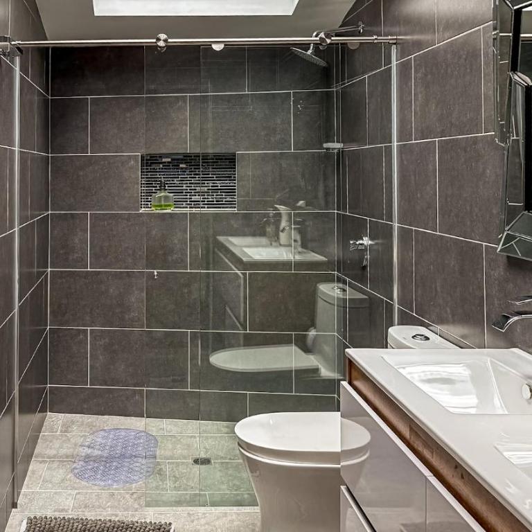 Urban Lofts - One-Bedroom Premium Apartment - 38