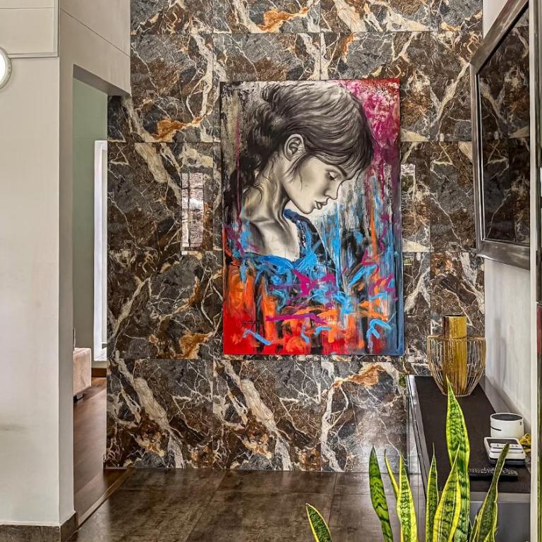 Urban Lofts - One-Bedroom Premium Apartment - 5