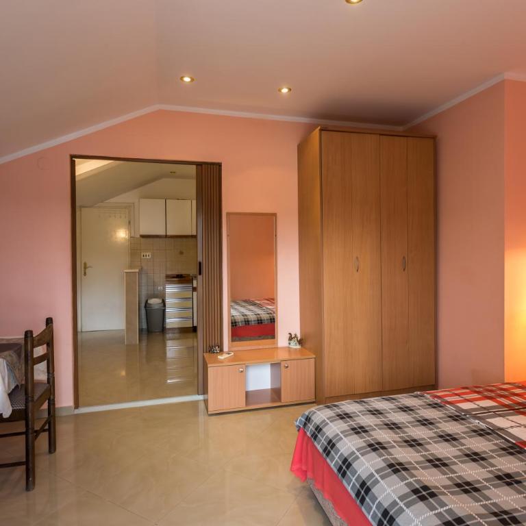 Adriana Apartments - One-Bedroom Apartment with Sea View - 10