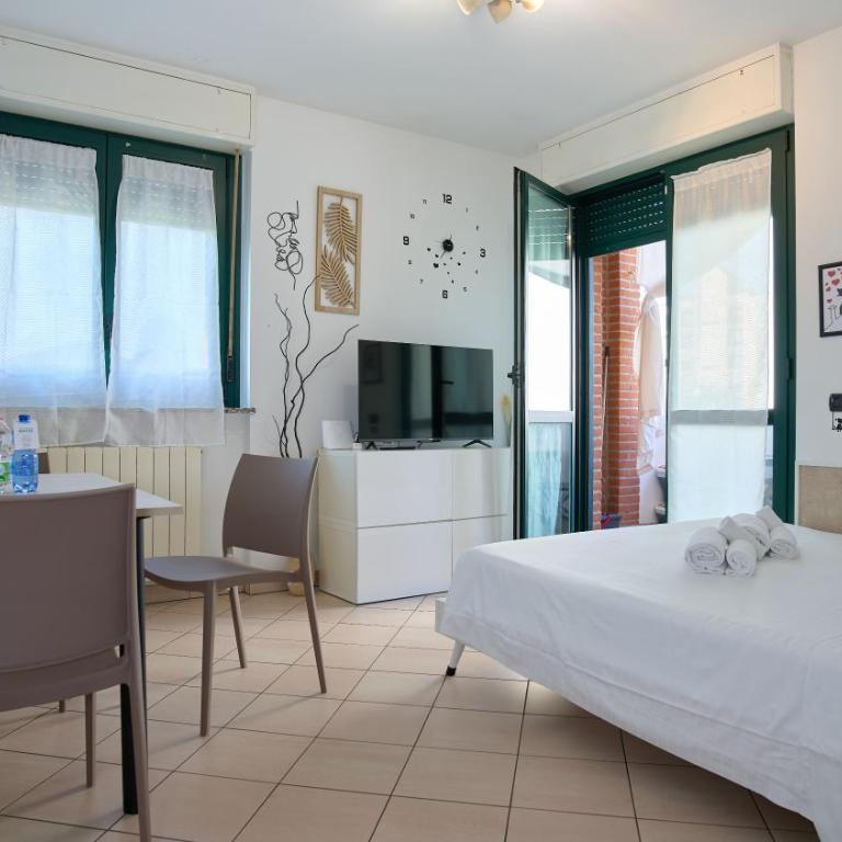 App 22 - Appartamento ad Angolo con Balcone - Apartamento de 1 dormitorio - 1