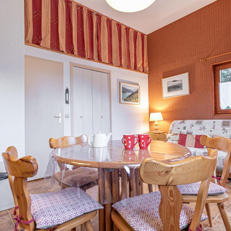 Appartement avec balcon et WIFI, près des pistes - Apartamento de 1 dormitorio - 6