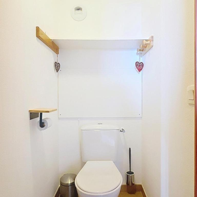 Appartement T3 confortable avec balcon et parking - Appartement 2 Chambres - 10