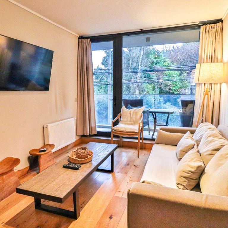 HOM I Conjunto frente al Lago con piscina temperada y estacionamiento - Apartamento - 3
