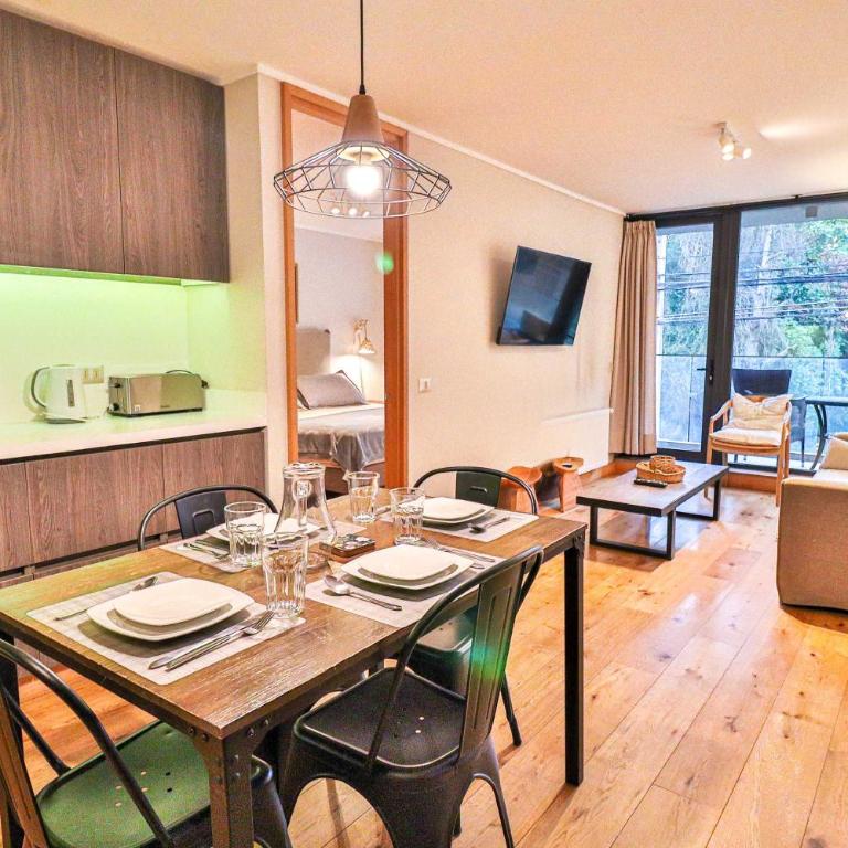 HOM I Conjunto frente al Lago con piscina temperada y estacionamiento - Apartamento - 6