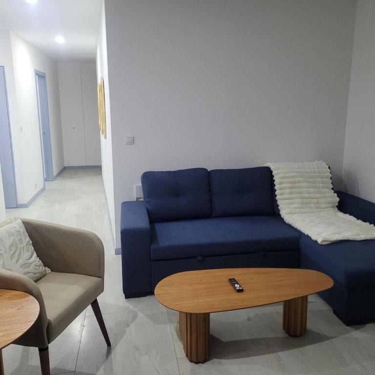 Sea View Getaway - Two-Bedroom Deluxe Apartment with Ocean View - 10