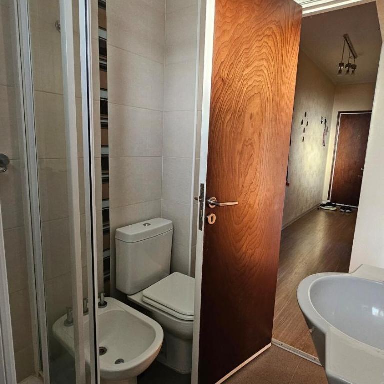 Departamento 2 Ambientes Con cochera propia, zona Güemes - One-Bedroom Apartment - 13