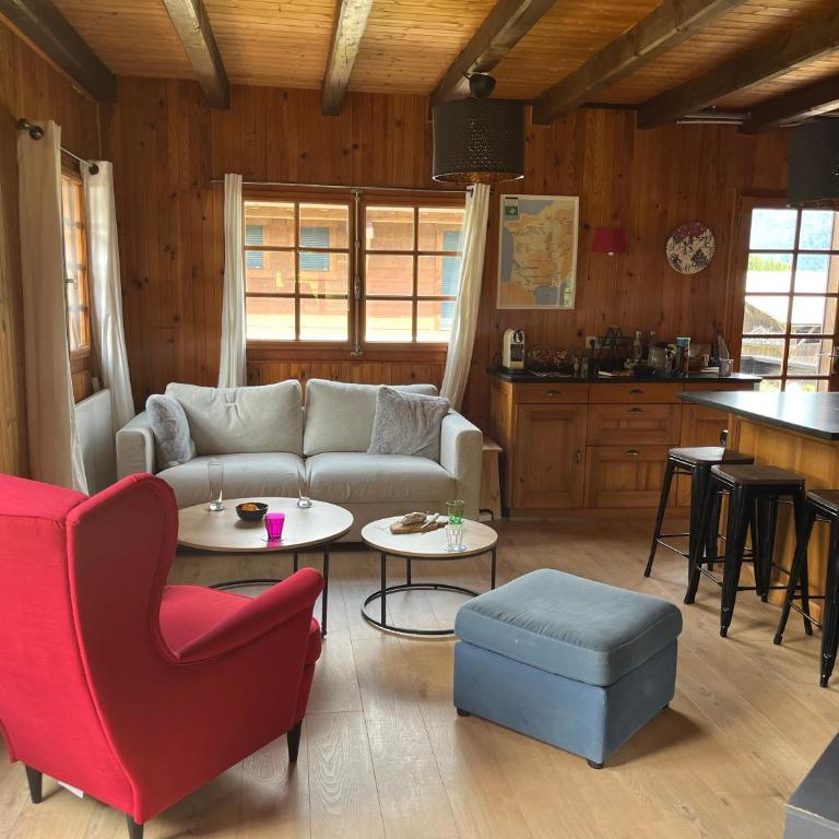 Chalet, vue sur la vallée, Domaine skiable Grand Massif - Chalet - 10