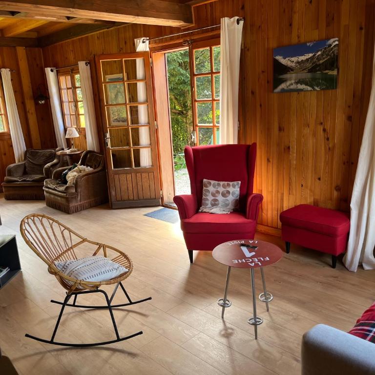 Chalet, vue sur la vallée, Domaine skiable Grand Massif - Chalet - 11