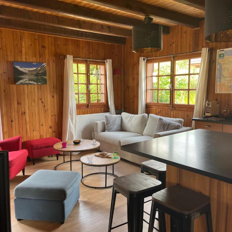 Chalet, vue sur la vallée, Domaine skiable Grand Massif - Chalet - 12