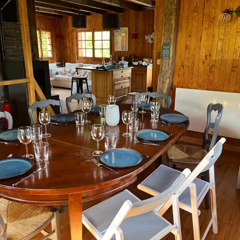 Chalet, vue sur la vallée, Domaine skiable Grand Massif - Chalet - 13