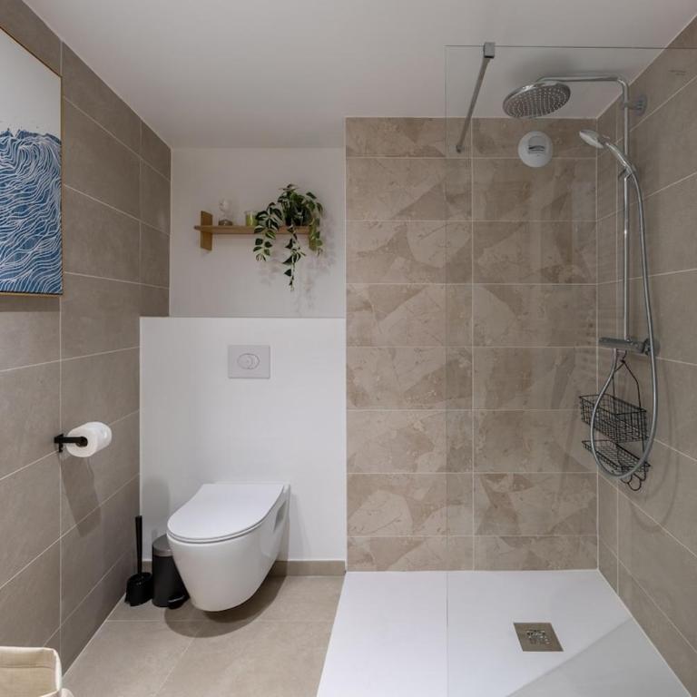 Studio entièrement équipé 5 min Monaco - Appartement 1 Chambre - 12