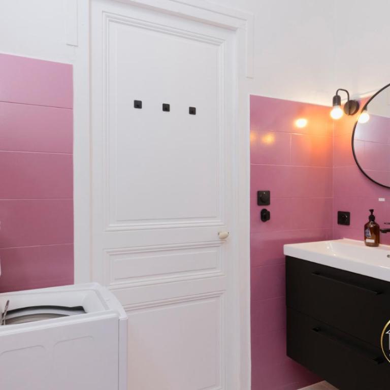 Heart of Oc Mistral Elegant & Spacious Center Train Station - Appartement 2 Chambres avec Balcon - 11
