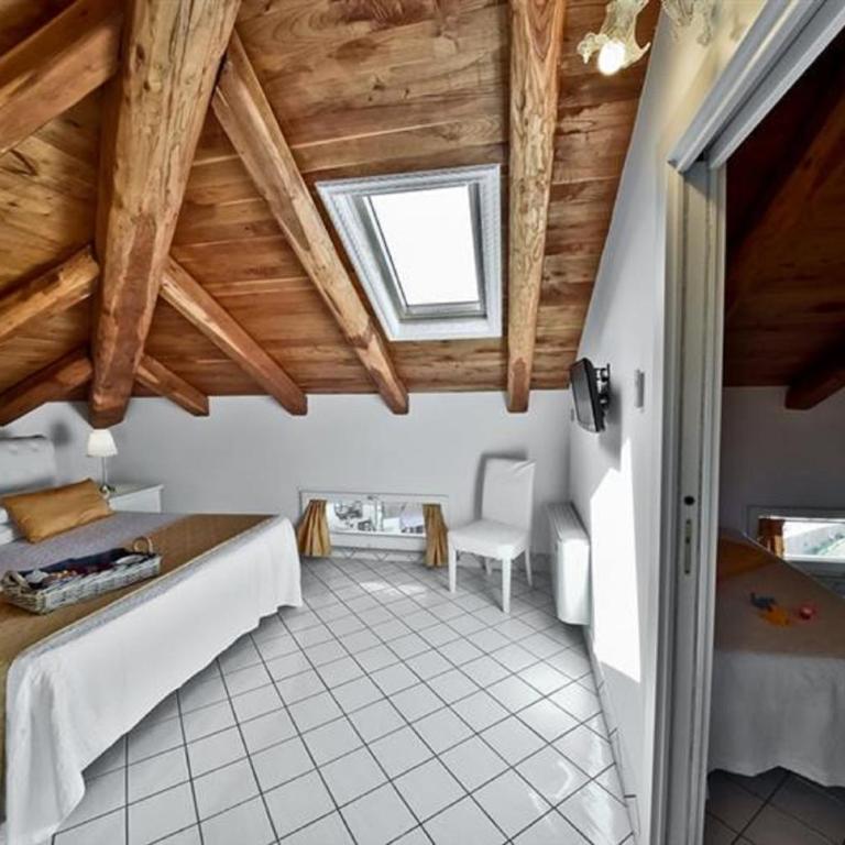 Palazzo Dogana - Quadruple Room - 14