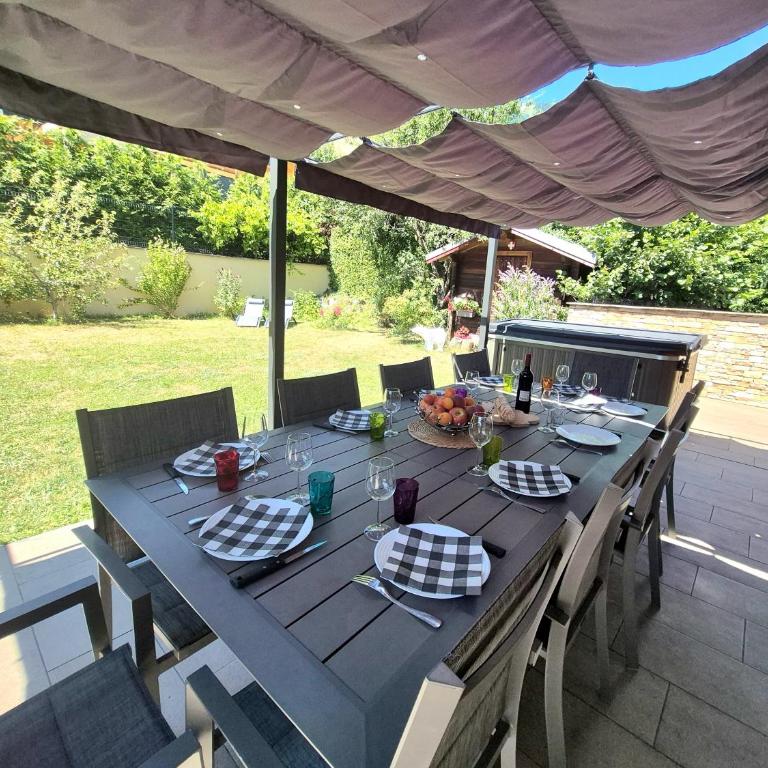 Chalet avec Jacuzzi, billard, jardin clos, proche Paradiski - Chalet - 43
