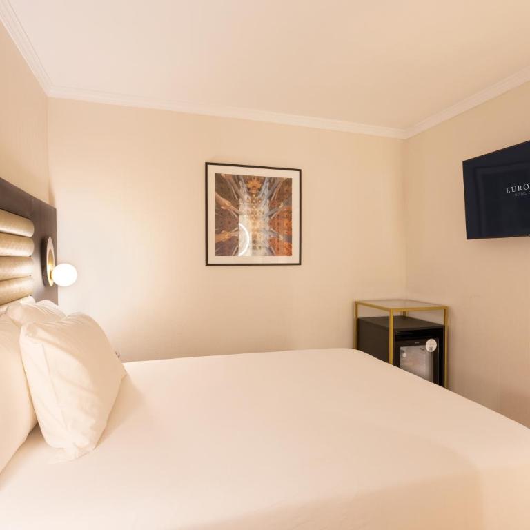 Eurostars Cristal Palace - Basic Double Room - 3