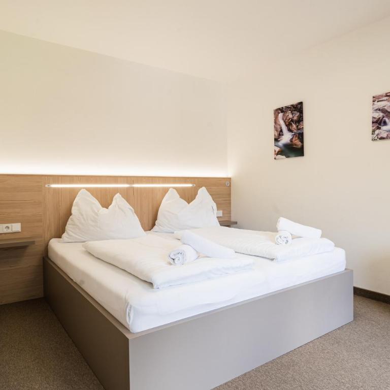 Hotel Stubnerhof - Doppelzimmer mit Balkon - 10