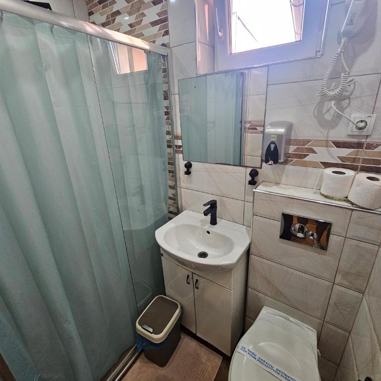 Prenoociste Simke - Deluxe Two-Bedroom Apartment with Garden View - 5