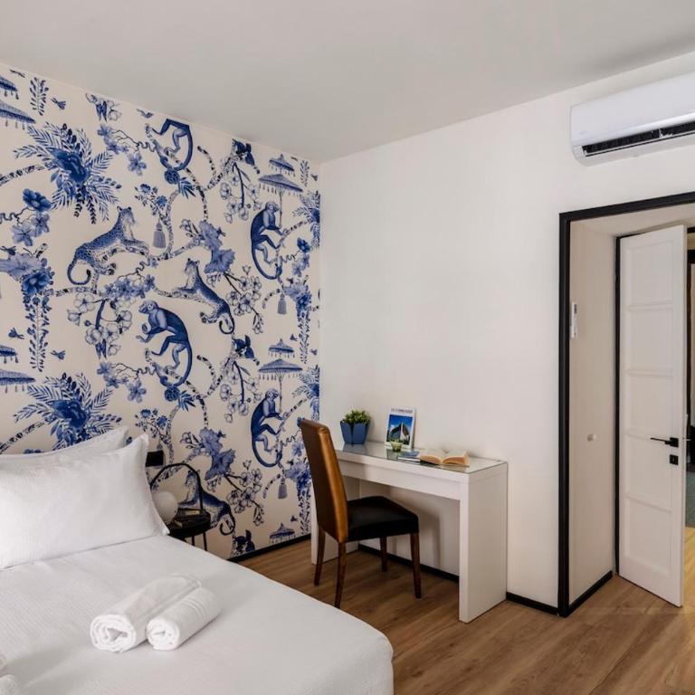 Heritage Four Suites - Four-Bedroom House - 33
