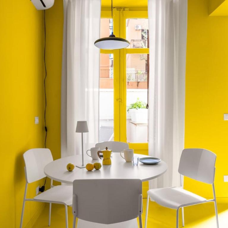 Sunny Apartament - One-Bedroom Apartment - 9