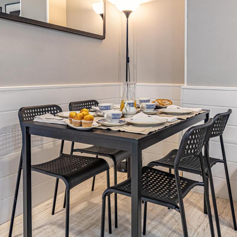 GMC Turistics - Great Apartment for Groups & Families - Two-Bedroom Apartment - 11