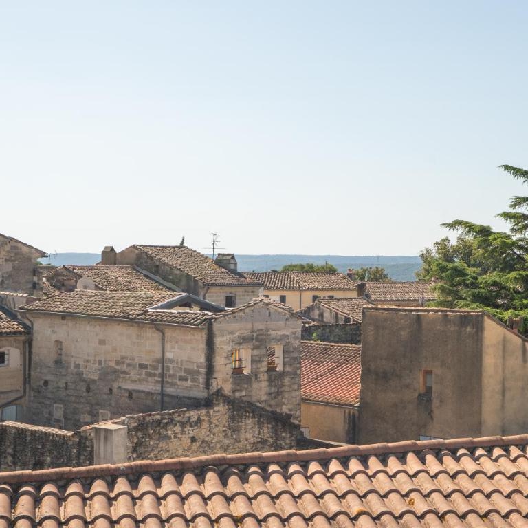 Sur les toits d'Uzès YourHostHelper - Studio - 24