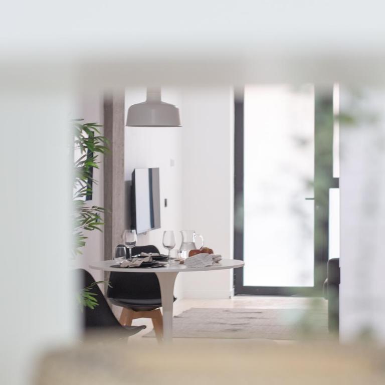 Manya Valencia by Concept Flats - Standard Studio - 29
