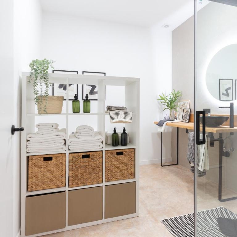 Manya Valencia by Concept Flats - Standard Studio - 22