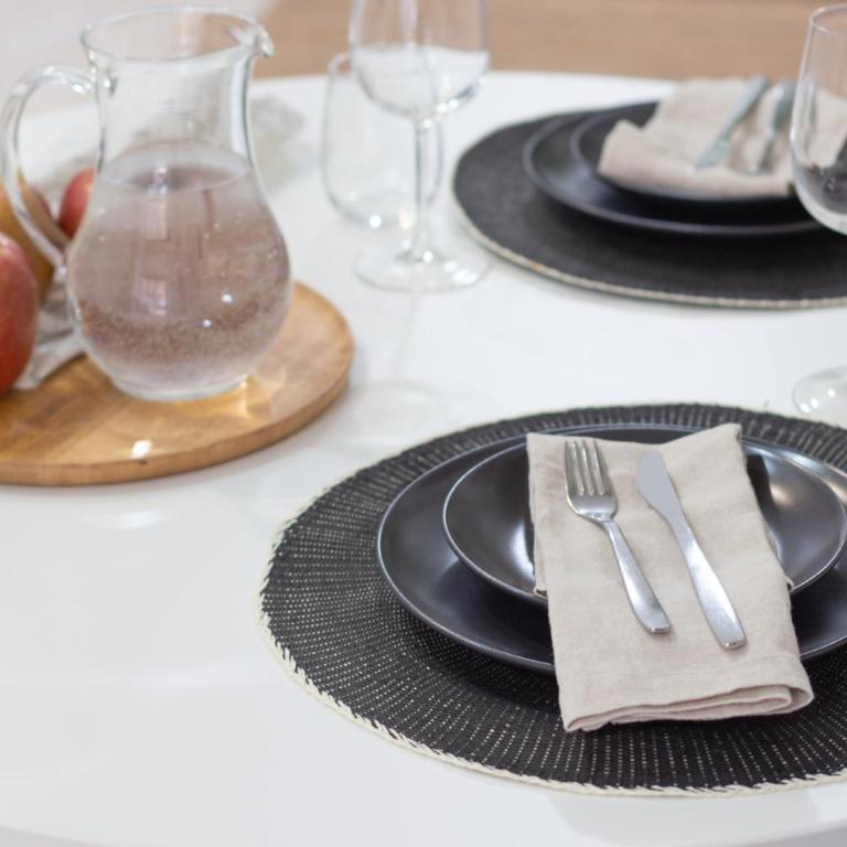 Manya Valencia by Concept Flats - Standard Studio - 5
