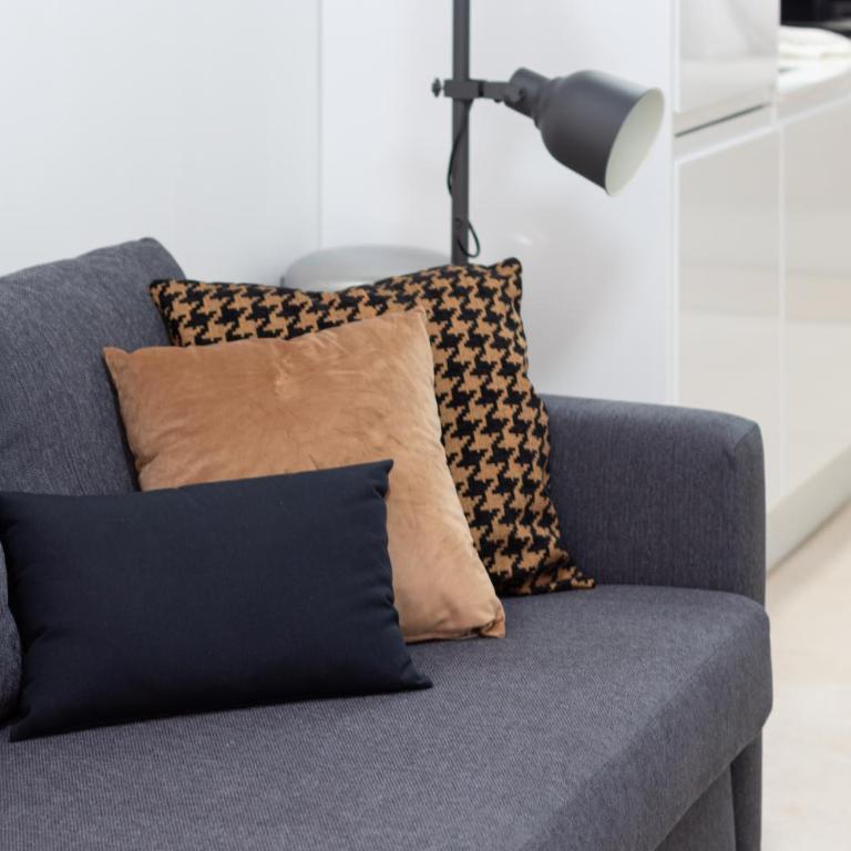 Manya Valencia by Concept Flats - Standard Studio - 12