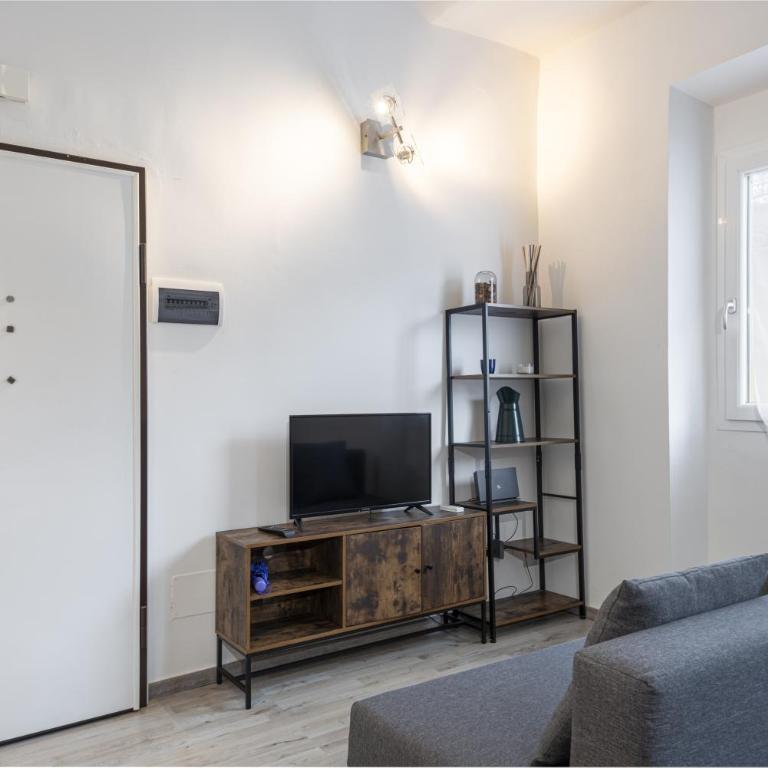 UNYCA - Florence Comfort Loft - Monolocale Standard - 2