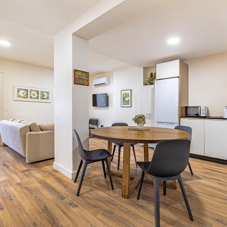 GMC Turistics - Paseo Marítimo Estepona - Apartamento de 2 dormitorios - 1