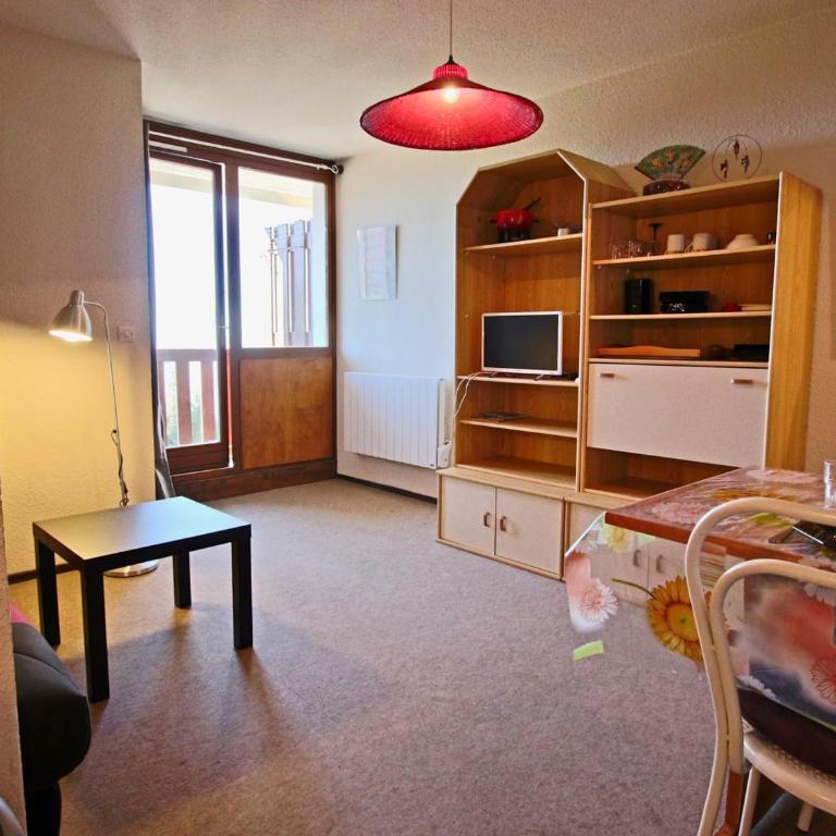 Studio cabine 4 pers, sud, pistes, Chamrousse - FR-1-340-75 - Studio - 2