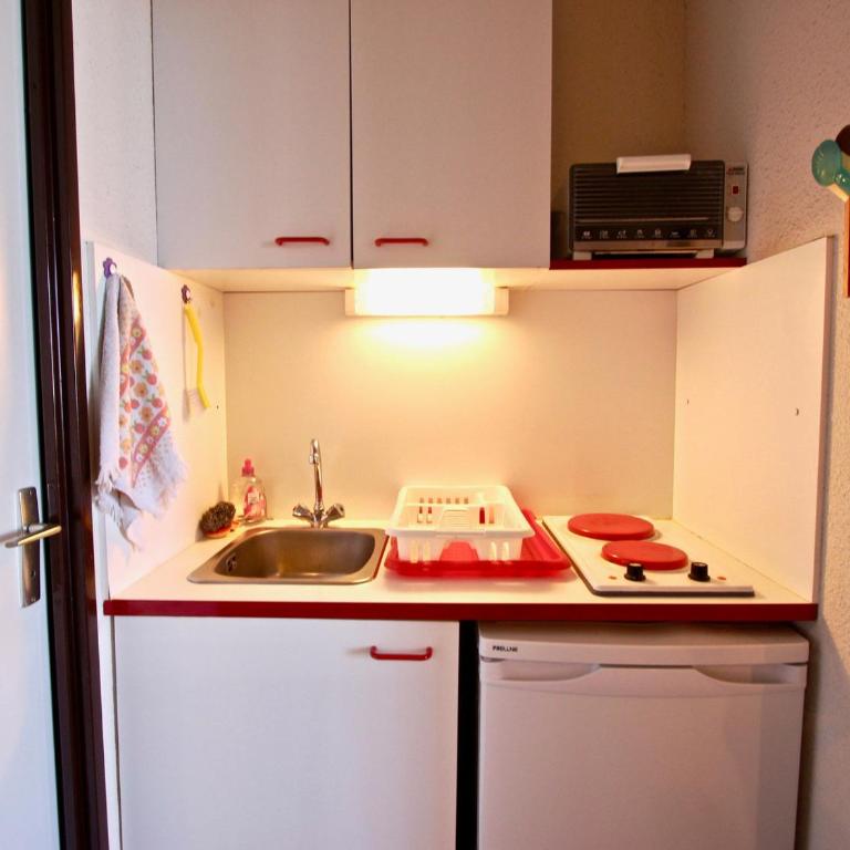 Studio cabine 4 pers, sud, pistes, Chamrousse - FR-1-340-75 - Studio - 8