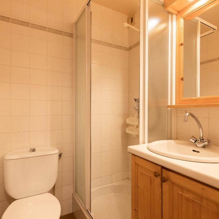2 pièces avec terrasse sud, proche pistes et commerces, garage, animaux acceptés - FR-1-304-54 - Appartement (4 Adultes) - 7