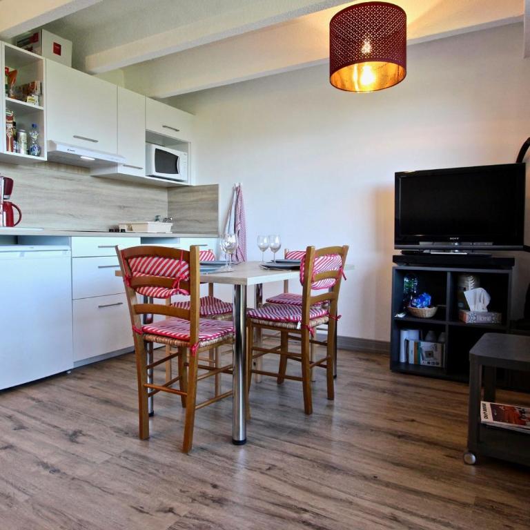 Studio cabine avec balcon et parking couvert - FR-1-340-186 - Studio - 5
