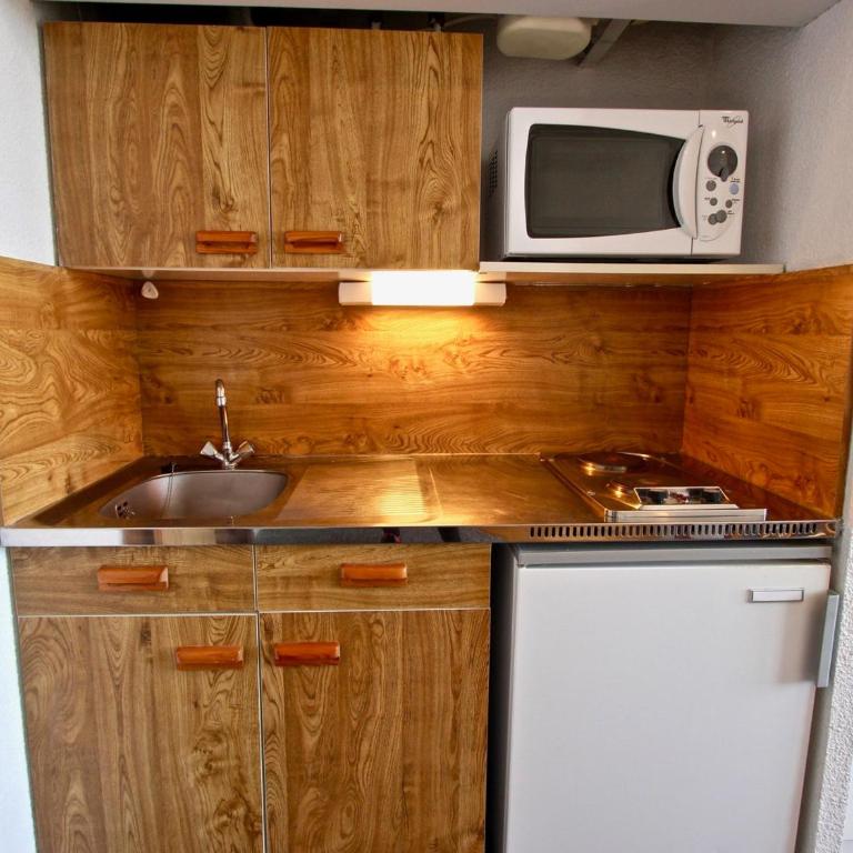 Studio cabine 5 personnes proche pistes, belle vue Sud-Ouest - FR-1-340-65 - Estudio - 7