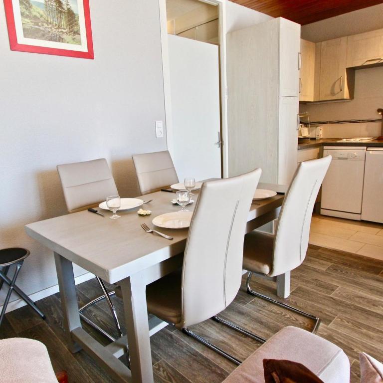 Charmant studio cabine 3* sud, proche pistes - Chamrousse - FR-1-340-226 - Studio - 20