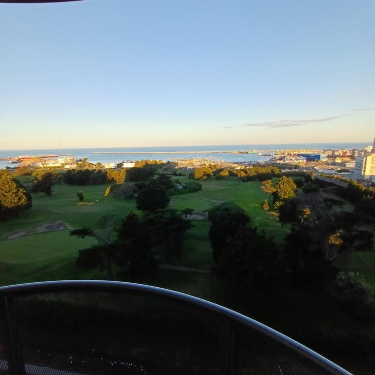 Vistas del Golf de Playa Grande - Apartamento de 2 dormitorios con vistas - 3