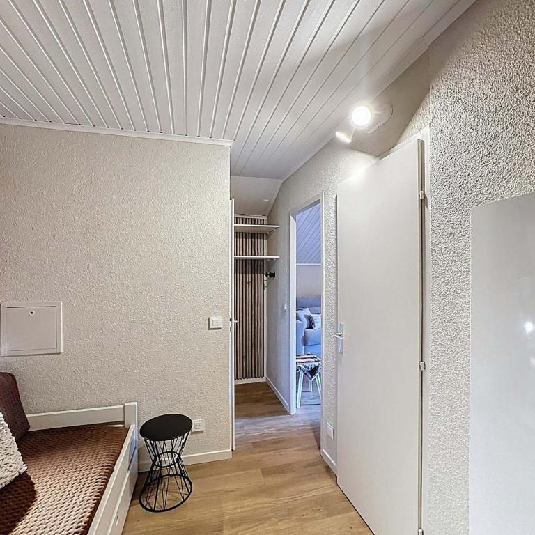 Appartement ski aux pieds, rénové, balcon sud, 4 pers - Apartment mit 1 Schlafzimmer - 11