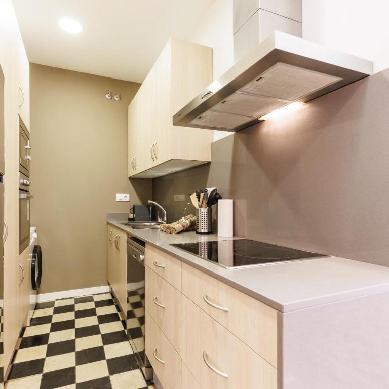 Bravissimo Ciutadans A, 4-bedroom apartment Barri Vell - Apartamento con 4 dormitorios - 11