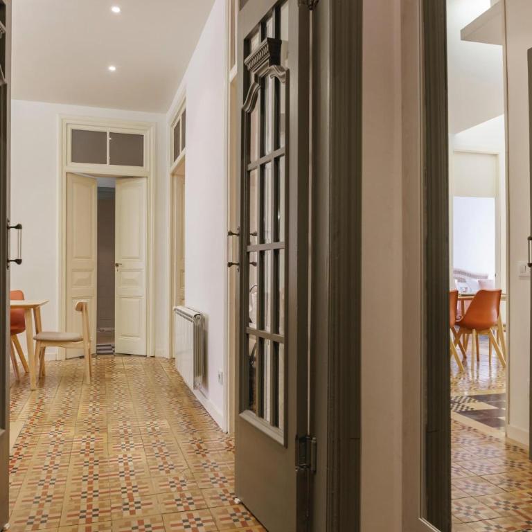 Bravissimo Ciutadans A, 4-bedroom apartment Barri Vell - Apartamento con 4 dormitorios - 2