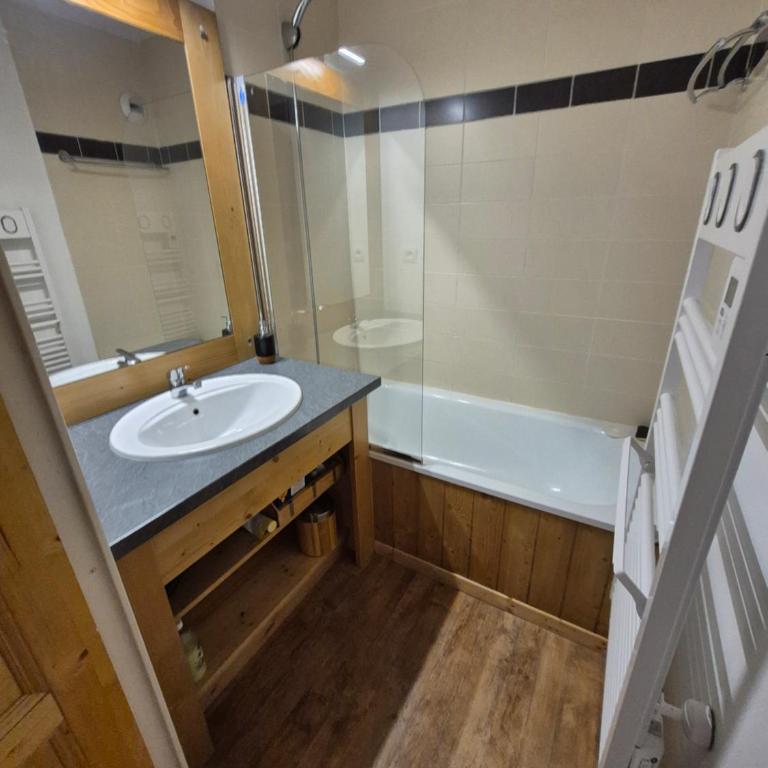 Appart bien situé, belle presta - Appartement 1 Chambre - 2