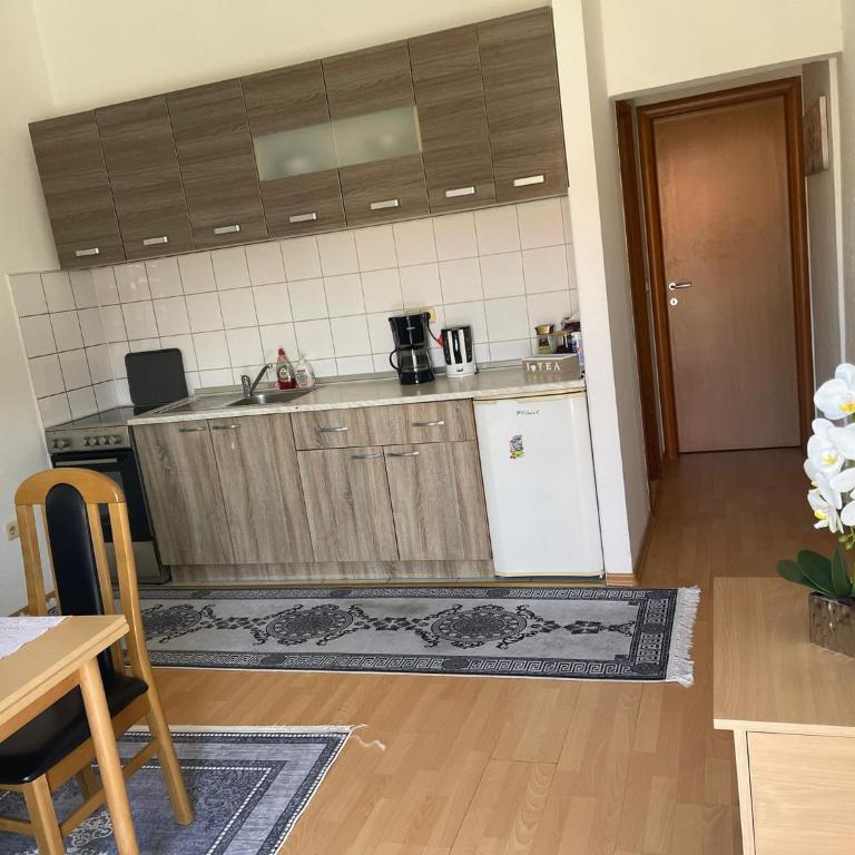 Apartment Haris i Melisa - One-Bedroom Apartment - 2