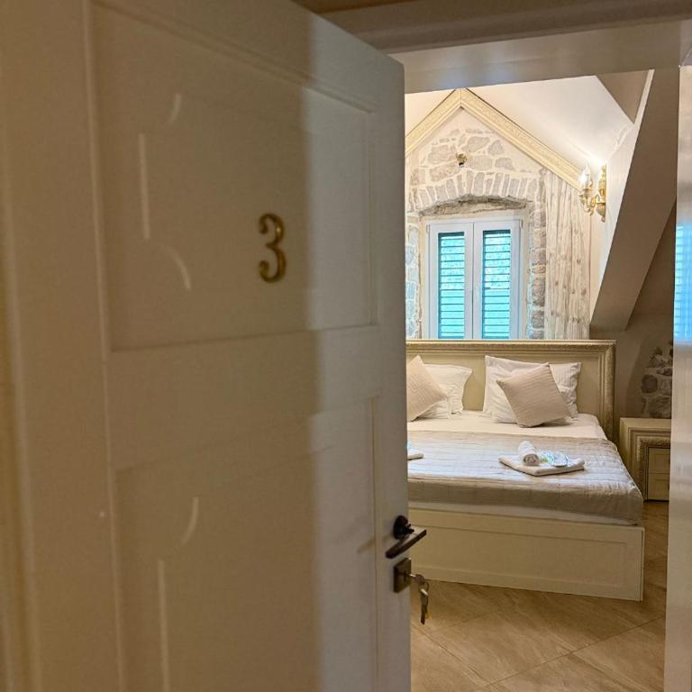 Casa del Sol Rozalija Luxury Rooms - Suite with Sea View - 6