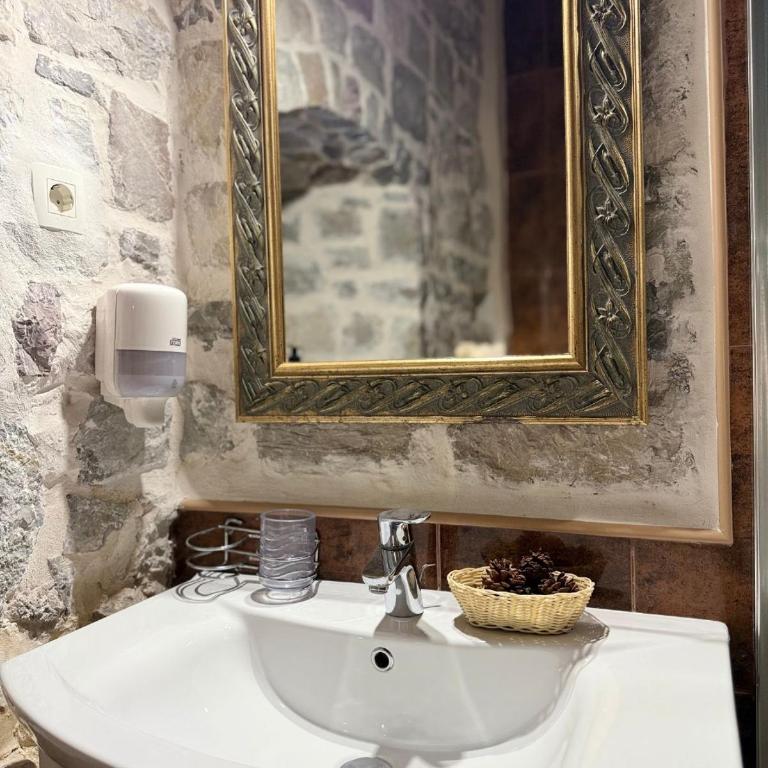 Casa del Sol Rozalija Luxury Rooms - Suite with Sea View - 16