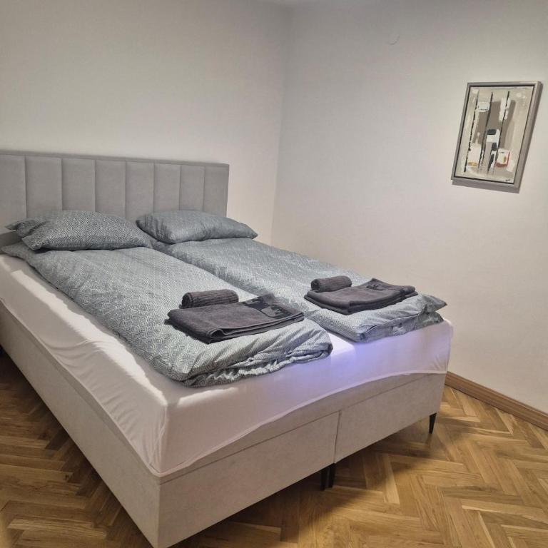Apartment 110m2 Aircondition 2 Bedroom - Apartman sa 1 Spavaćom Sobom - 1