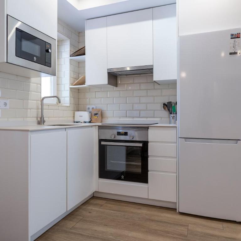 Alcam Madrid Chamartin - Two-Bedroom Apartment - 6